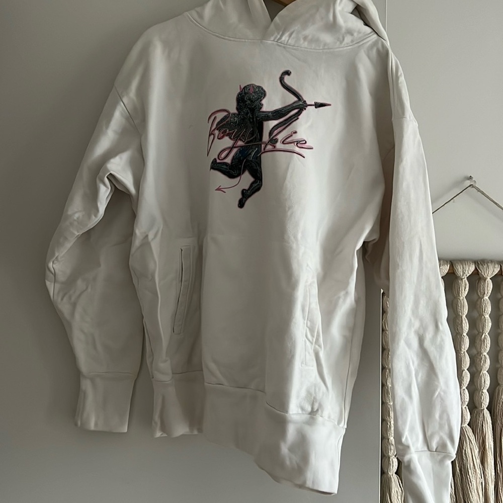 Boys Lie sweatshirt